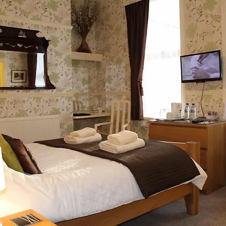 Bed & Breakfast Athol House