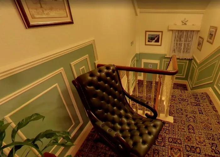 Athol Guest House Bed & Breakfast Filey