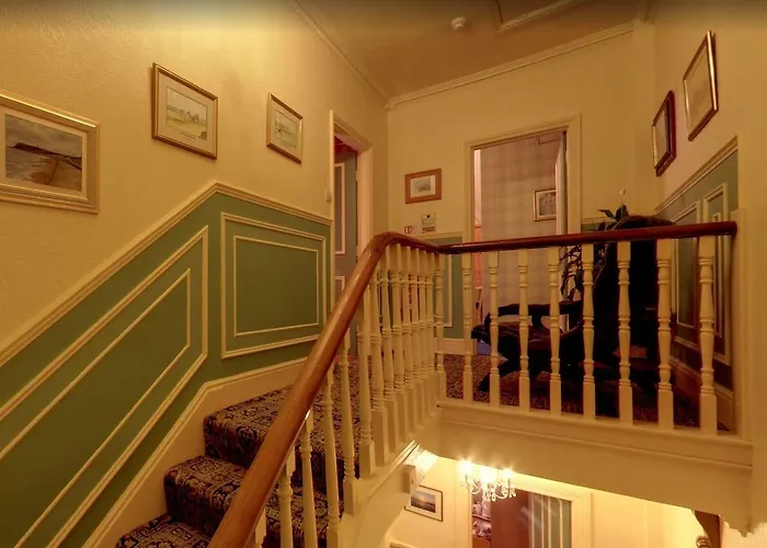 Athol Guest House Bed & Breakfast