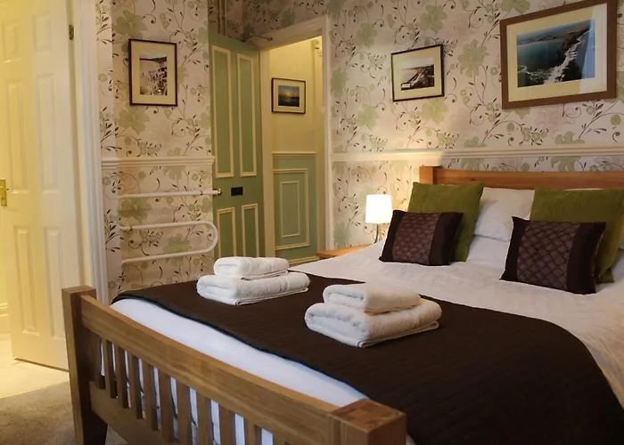 Athol Guest House 3* Filey