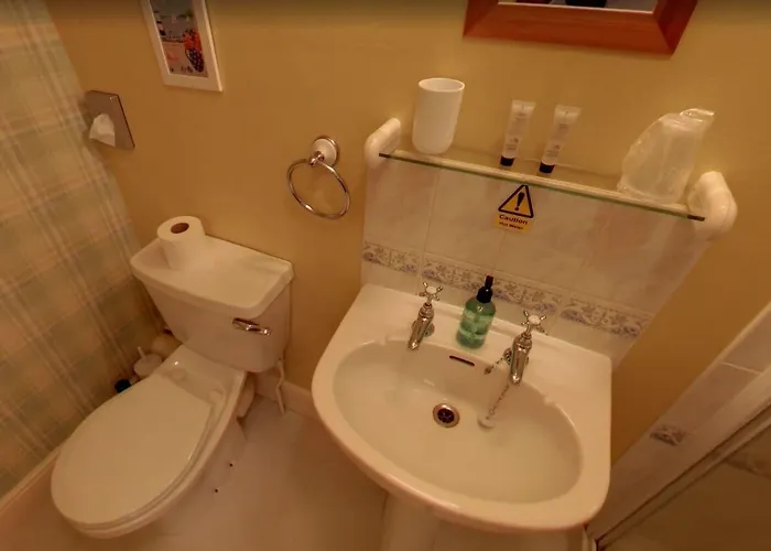 Bed & Breakfast Athol Guest House