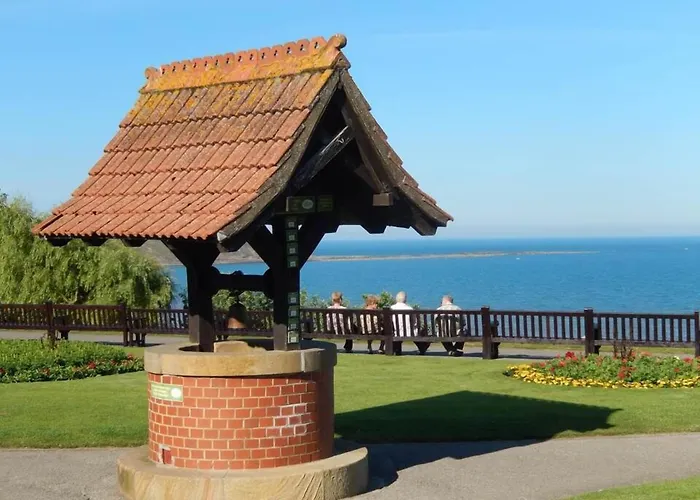 Athol Guest House Bed & Breakfast 3*