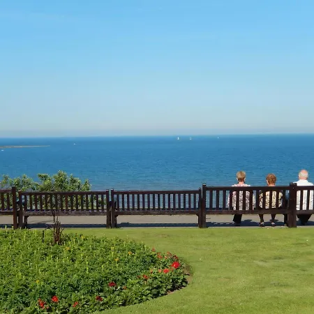 Athol House 3* Filey
